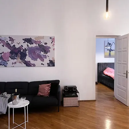 Old Town Of Evil Dog Apartment Vilnius
